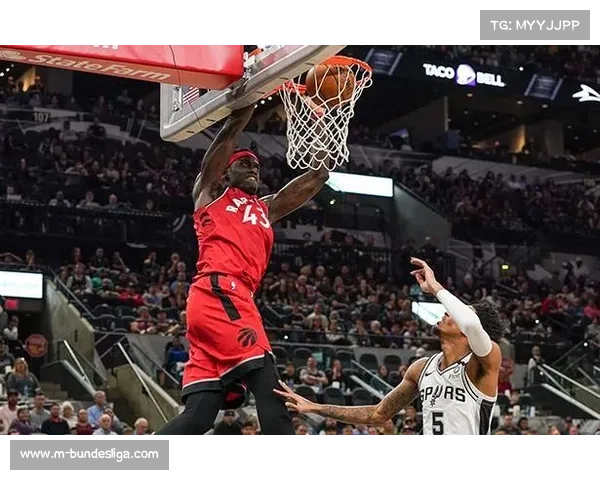 西亚卡姆砍下27分13篮板难救主 步行者遭遇连败困局